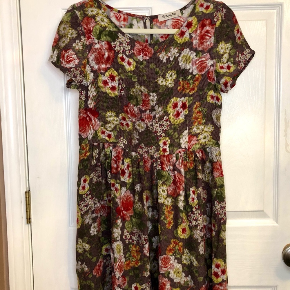 SAM & LAVI Floral Dress Size 6